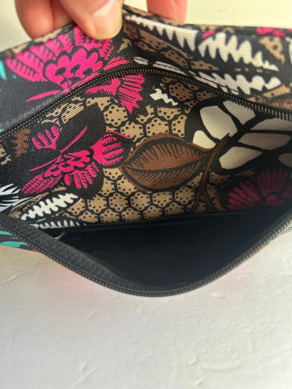 NWOT Vera Bradley Lighten Pencil Pouch in Canyon Road Print